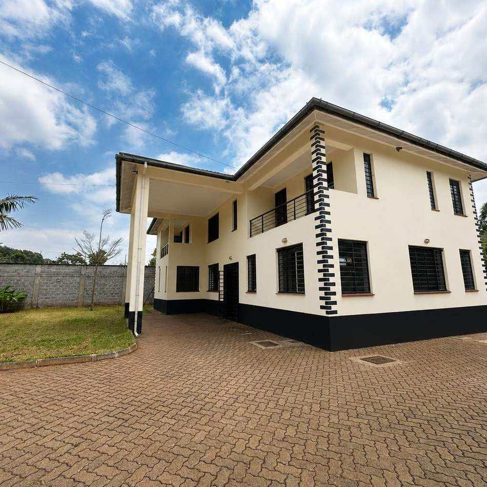 4 Bedroom + DSQ House, Runda, Floor plan