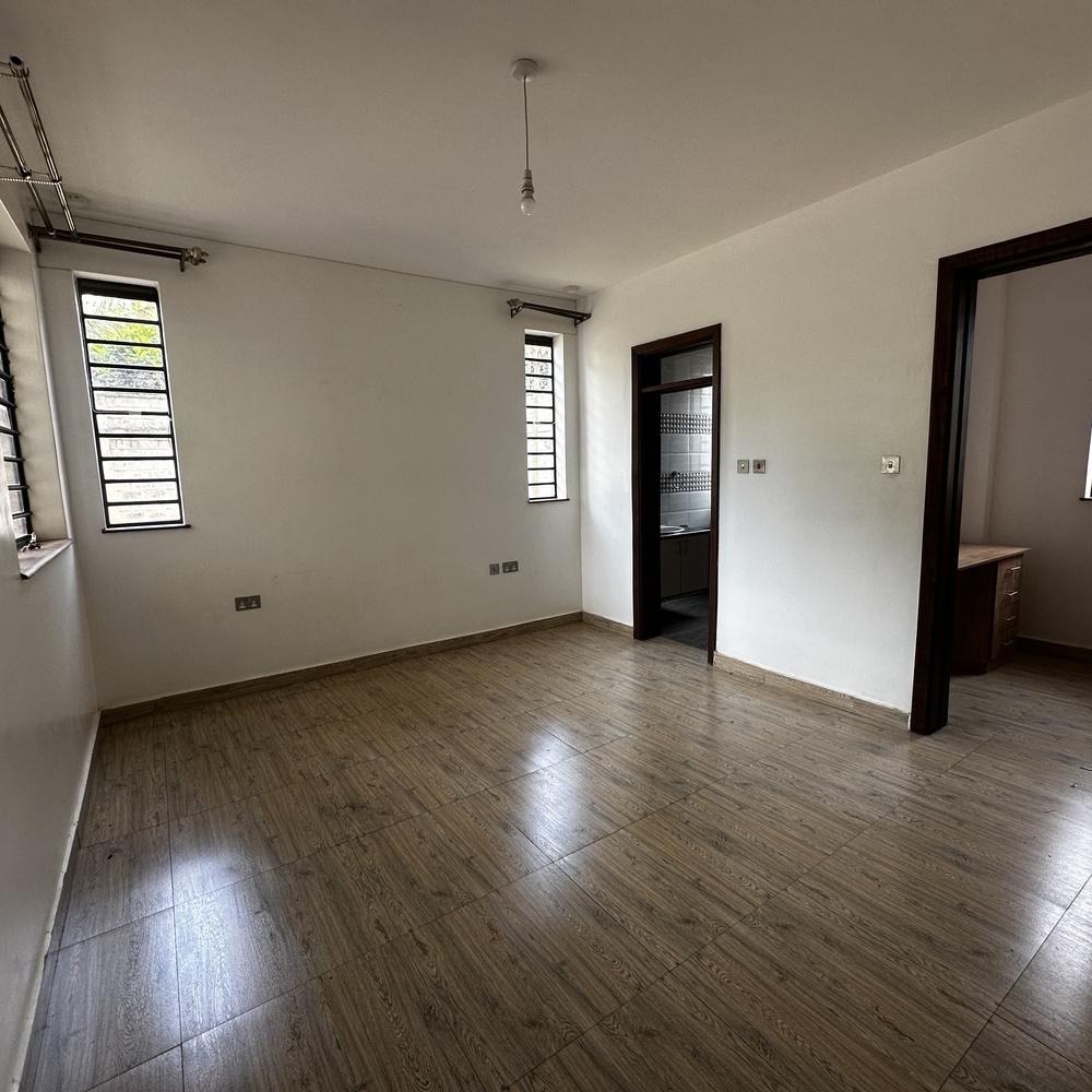 4 Bedroom + DSQ House, Runda, Master bedroom